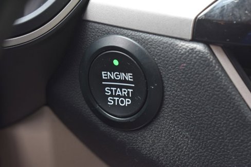 Used 2020 Ford Escape SE Sport image 29