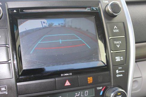Used 2017 Toyota Camry XLE image 35