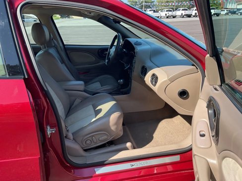 Used 2005 Pontiac Bonneville GXP image 46