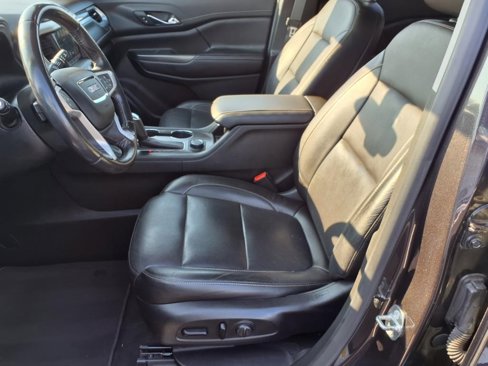 Used 2019 GMC Acadia SLT image 11