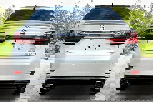 Used 2018 Lexus ES 350 w/ Luxury Package w/Wood Trim image 4
