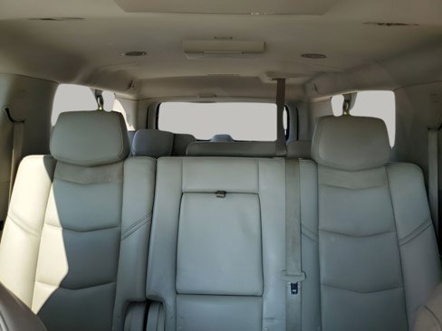 Used 2016 Cadillac Escalade ESV Luxury image 43