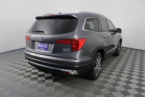 Used 2017 Honda Pilot Touring image 29