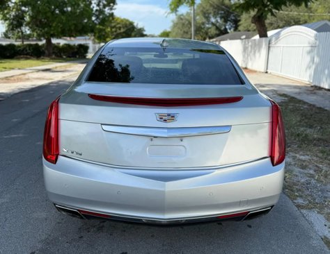 Used 2016 Cadillac XTS Luxury image 5