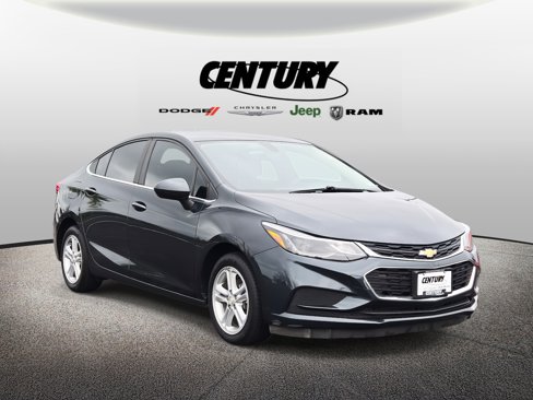 Used 2017 Chevrolet Cruze LT w/ Convenience Package image 1