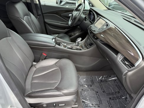 Used 2019 Buick Envision Essence w/ LPO, Road Trip Package image 32