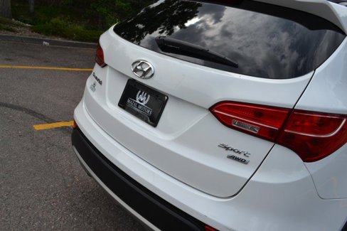 Used 2015 Hyundai Santa Fe Sport w/ Option Group 02 image 16