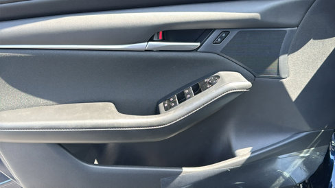 New 2025 MAZDA MAZDA3 s image 12
