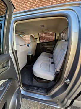 Used 2020 Chevrolet Colorado W/T w/ WT Convenience Package image 9
