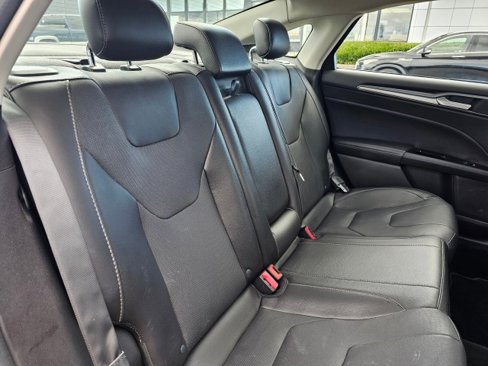 Used 2016 Ford Fusion Energi Titanium w/ Driver Assist Package image 15