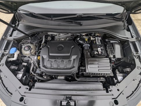 Used 2022 Volkswagen Tiguan SEL R-Line image 20
