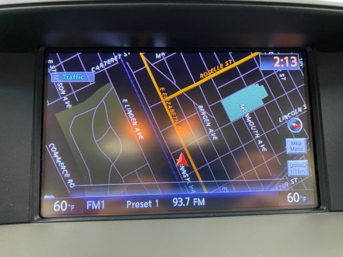 Used 2016 INFINITI Q70 L 3.7 image 32