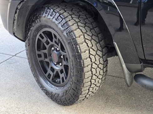 Used 2021 Toyota 4Runner SR5 Premium image 8