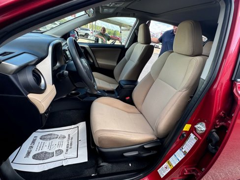 Used 2015 Toyota RAV4 XLE image 14