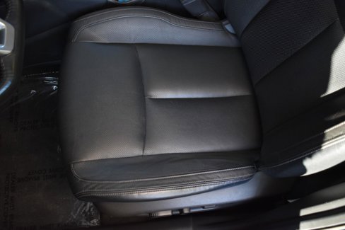 Used 2018 Nissan Rogue SL w/ Premium Package image 29
