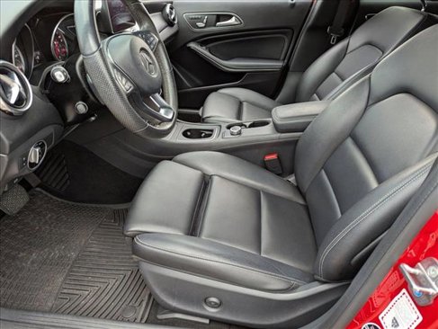 Used 2019 Mercedes-Benz GLA 250 image 12