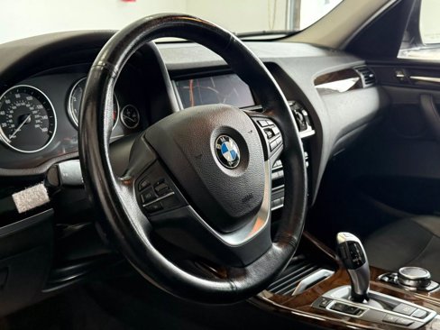 Used 2016 BMW X3 xDrive28i image 9
