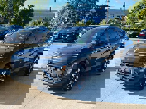 Certified 2024 Hyundai Kona SEL image 5
