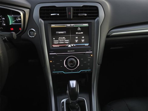 Used 2013 Ford Fusion Titanium w/ Titanium Driver Assist Pkg image 19