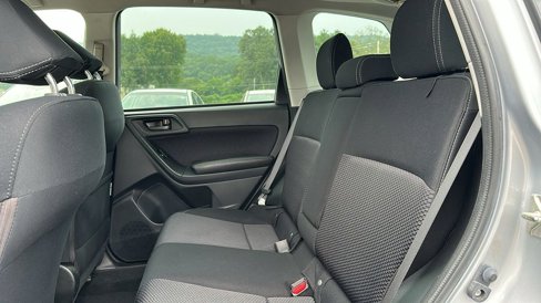 Used 2018 Subaru Forester 2.5i Premium w/ All-Weather Package image 25
