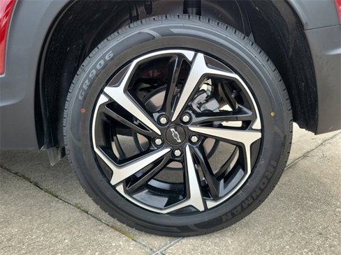 Used 2022 Chevrolet TrailBlazer RS w/ Convenience Package image 5