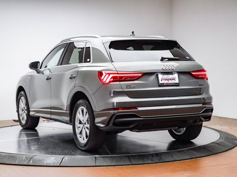New 2025 Audi Q3 2.0T Premium image 10