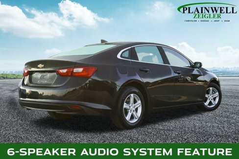 Used 2022 Chevrolet Malibu LS image 3