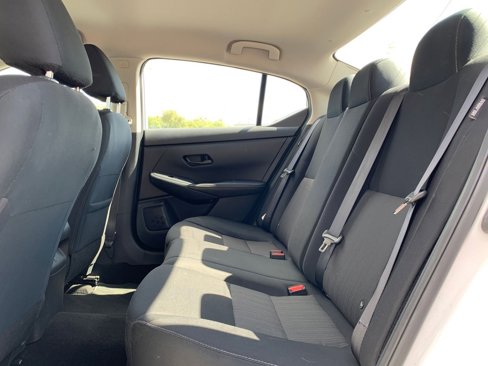 Used 2024 Nissan Sentra SV image 23