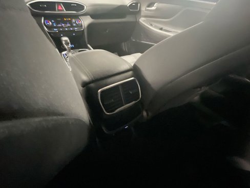 Used 2020 Hyundai Santa Fe SEL w/ Convenience Package image 20