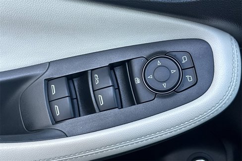 Used 2020 Buick Encore GX Essence w/ Experience Buick Package image 15