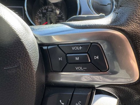 Used 2015 Ford Mustang Coupe image 28