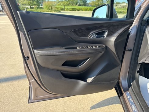 Used 2015 Buick Encore Convenience image 17