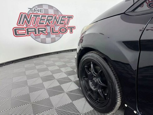 Used 2016 Ford Fiesta ST image 25