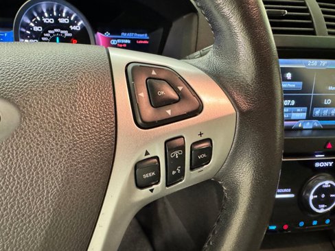 Used 2015 Ford Explorer Limited w/ Equipment Group 301A image 20