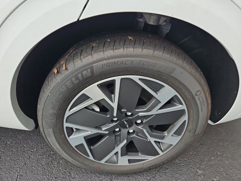 New 2026 Genesis Electrified GV70 image 5
