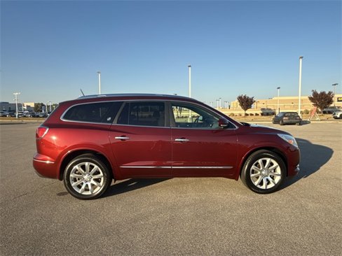 Used 2017 Buick Enclave Premium image 14