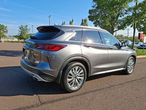 Certified 2024 INFINITI QX50 Luxe image 6