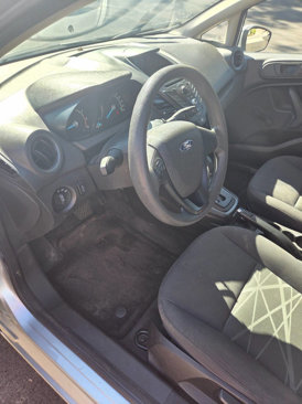 Used 2014 Ford Fiesta S image 12