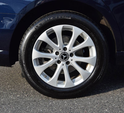 Used 2020 Mercedes-Benz E 350 4MATIC Sedan w/ Premium Package image 56