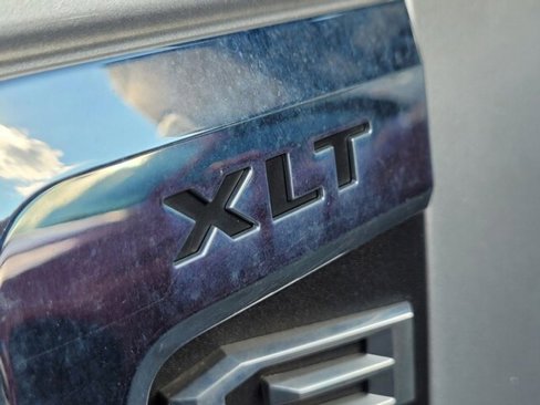 Used 2019 Ford F250 XLT w/ XLT Value Package image 7