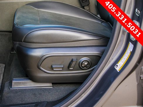New 2025 Jeep Grand Cherokee Altitude image 26