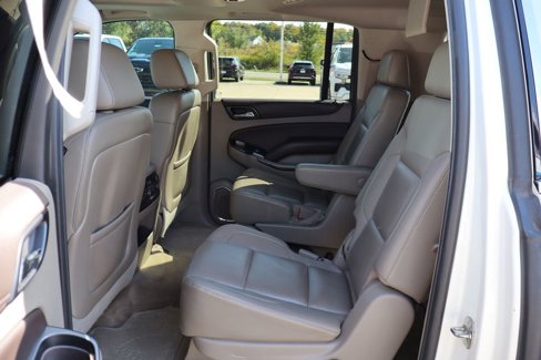 Used 2015 Chevrolet Suburban LT image 43