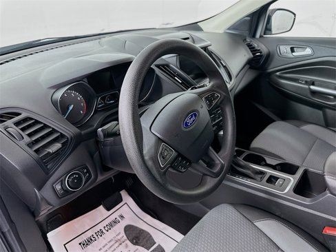 Used 2017 Ford Escape SE w/ Equipment Group 201A image 9