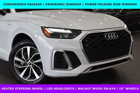 Used 2022 Audi Q5 2.0T Premium w/ Convenience Package image 2