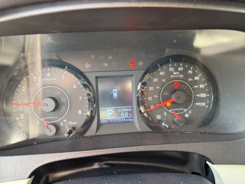 Used 2016 Toyota Sienna LE image 11