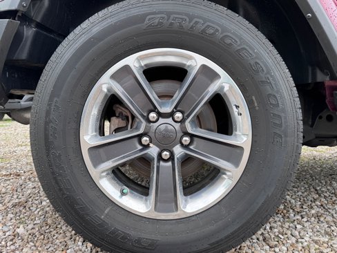 Used 2021 Jeep Wrangler Unlimited Sahara image 37