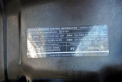 Used 2019 Nissan Kicks SR image 35
