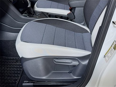 New 2025 Volkswagen Taos S image 16