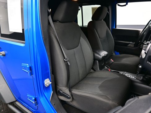 Used 2016 Jeep Wrangler Unlimited Sport image 13