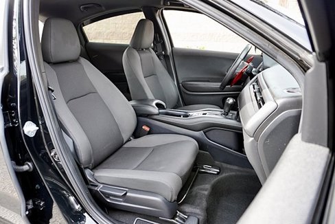 Used 2021 Honda HR-V Sport image 12